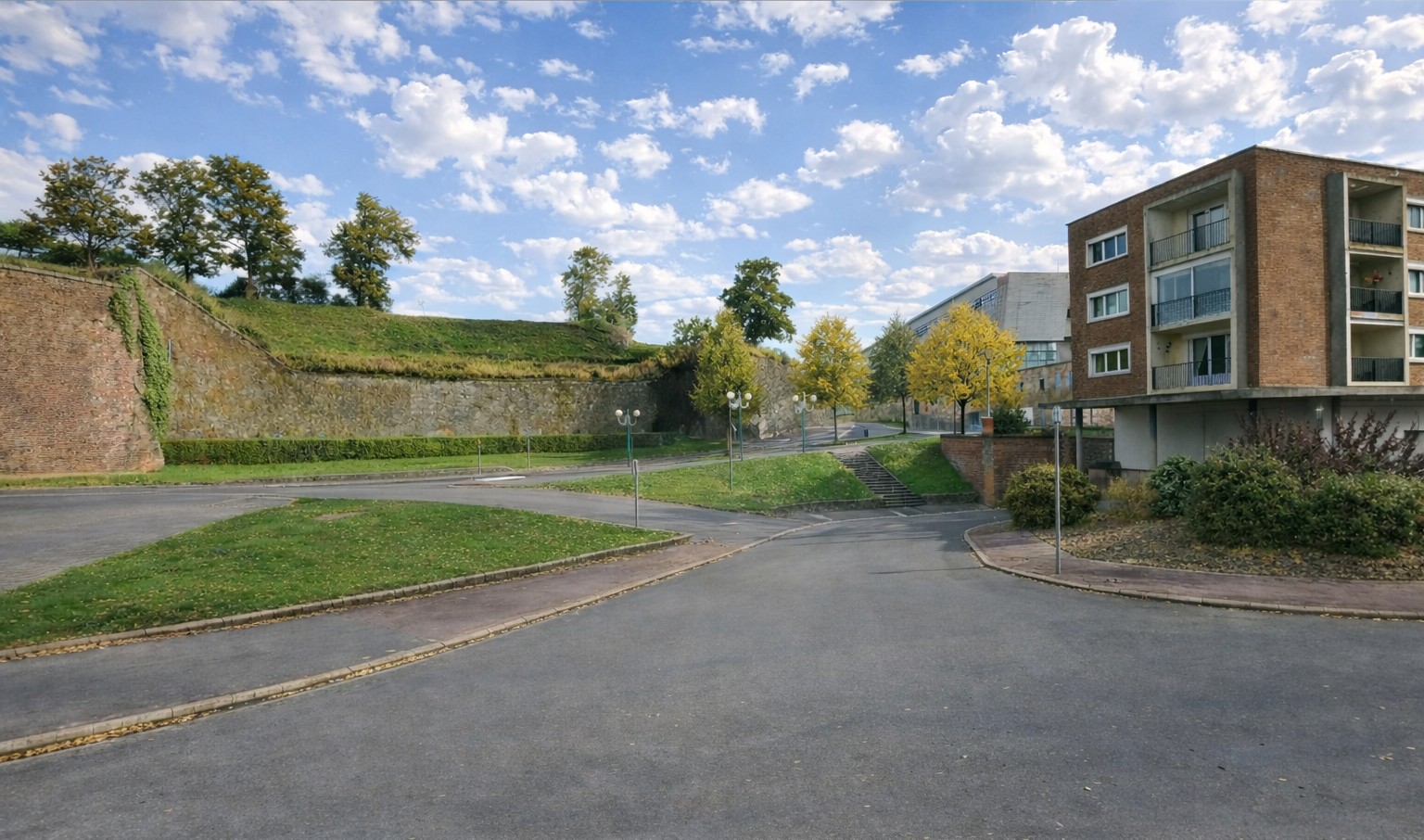 Porte des Poilus à Maubeuge, autre vue