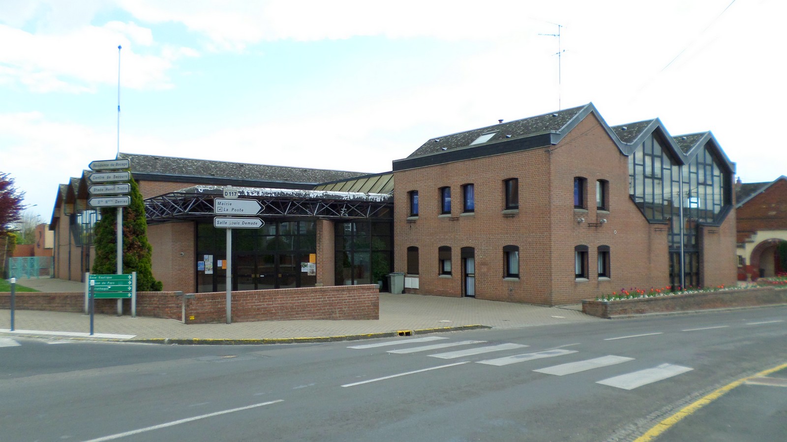 Pont sur Sambre, la salle polyvalente.