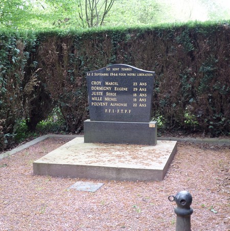 Mémorial de Pont sur Sambre