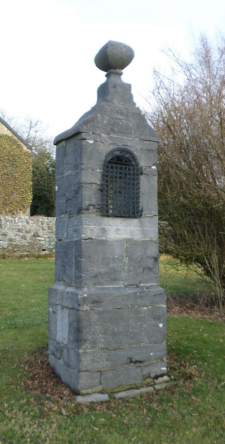 Oratoire ND de Messines à Pont sur Sambre