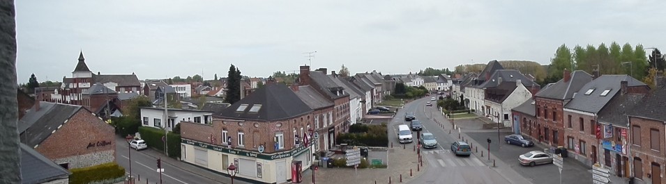 Vue de de Pont sur Sambre du haut de la tour du guet 