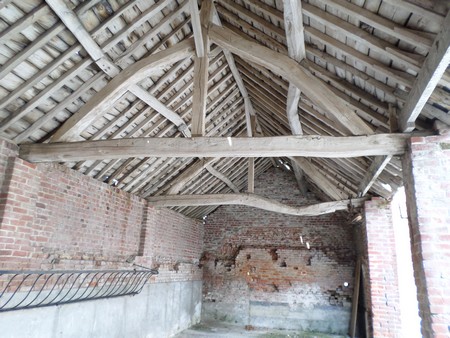 Preux au Sart, château, charpente