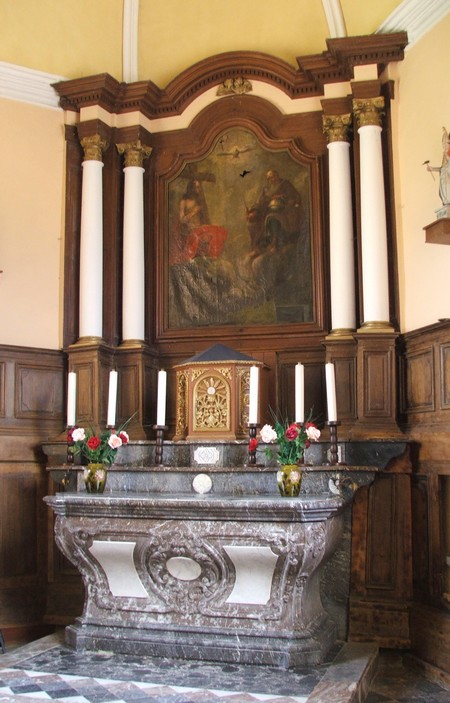 Eglise de Rainsars, l'autel