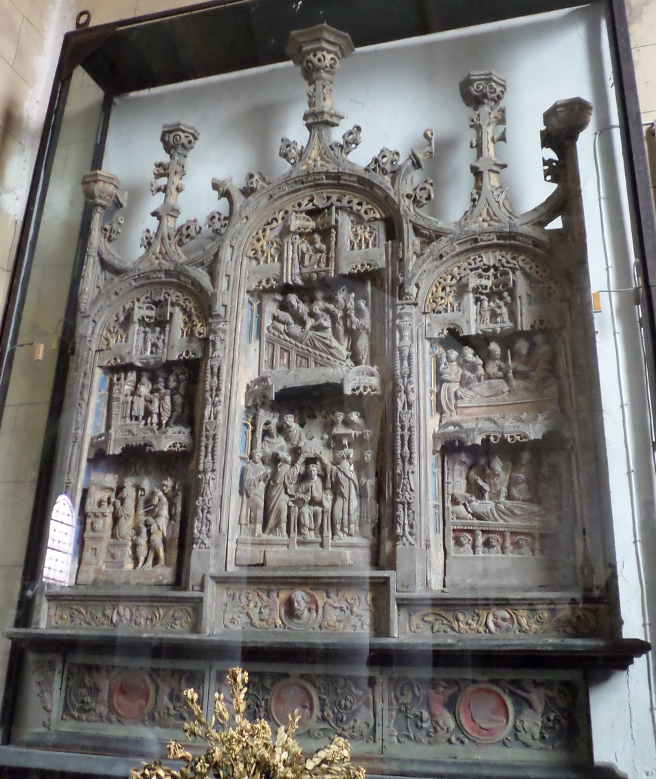 Retable de l'église St Sulpice à Ramousies