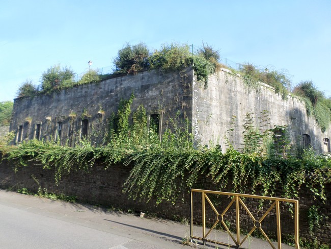 Les remparts d'Avesnes sur Helpe.