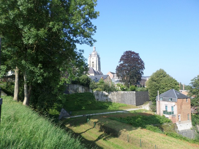 Les remparts d'Avesnes sur Helpe.