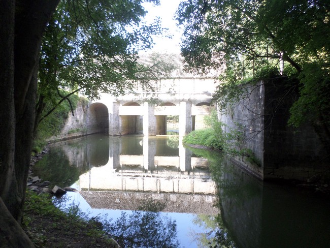 Les remparts d'Avesnes sur Helpe.