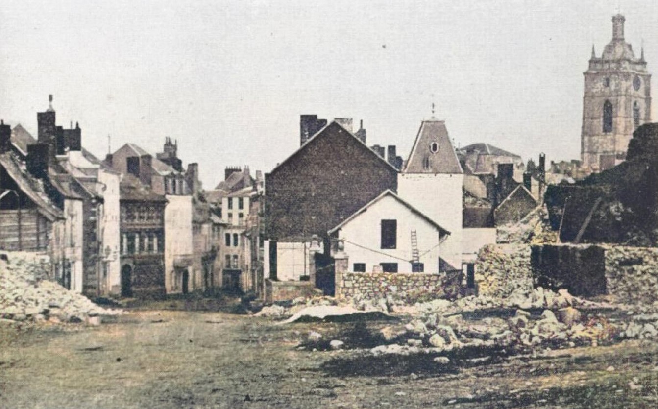 Les remparts d'Avesnes sur Helpe. Rue Cambrésienne