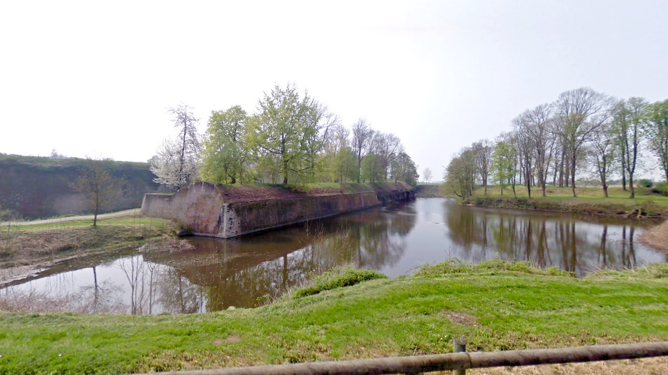 Le Quesnoy, ses remparts. Histoire des fortifications de Vauban. Contregarde (18) du bastion Sr Martin