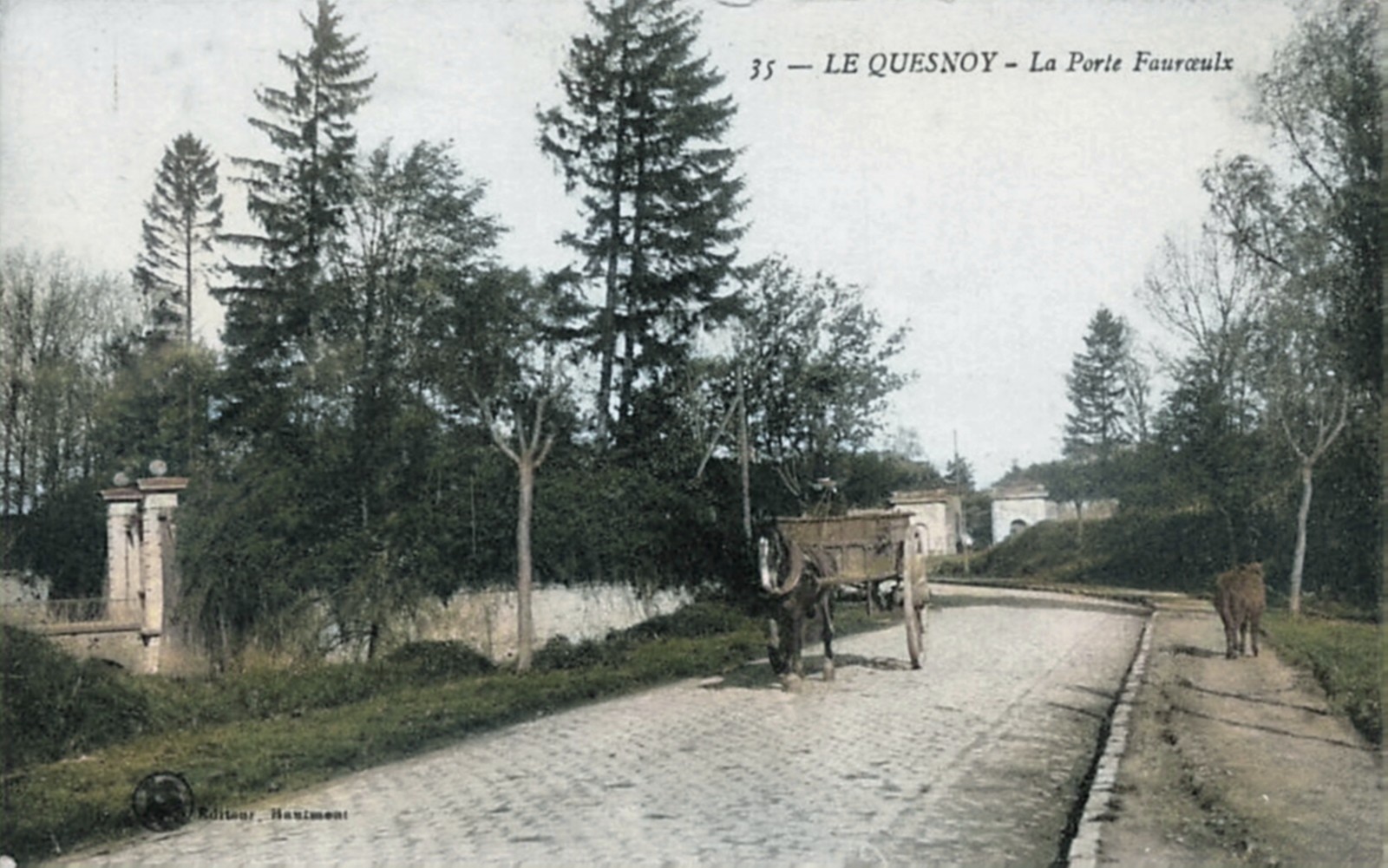 Le Quesnoy, ses remparts. demi-lune de Forest