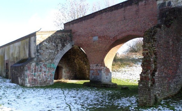 Remparts de Maubeuge, la redoute de l'étang.