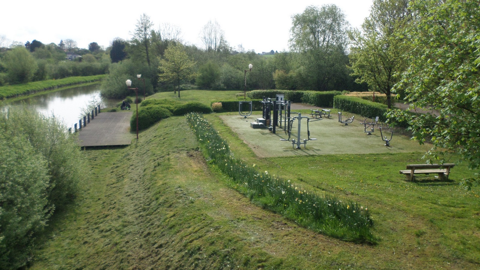 La halte nautique de Boussières-sur-Sambre