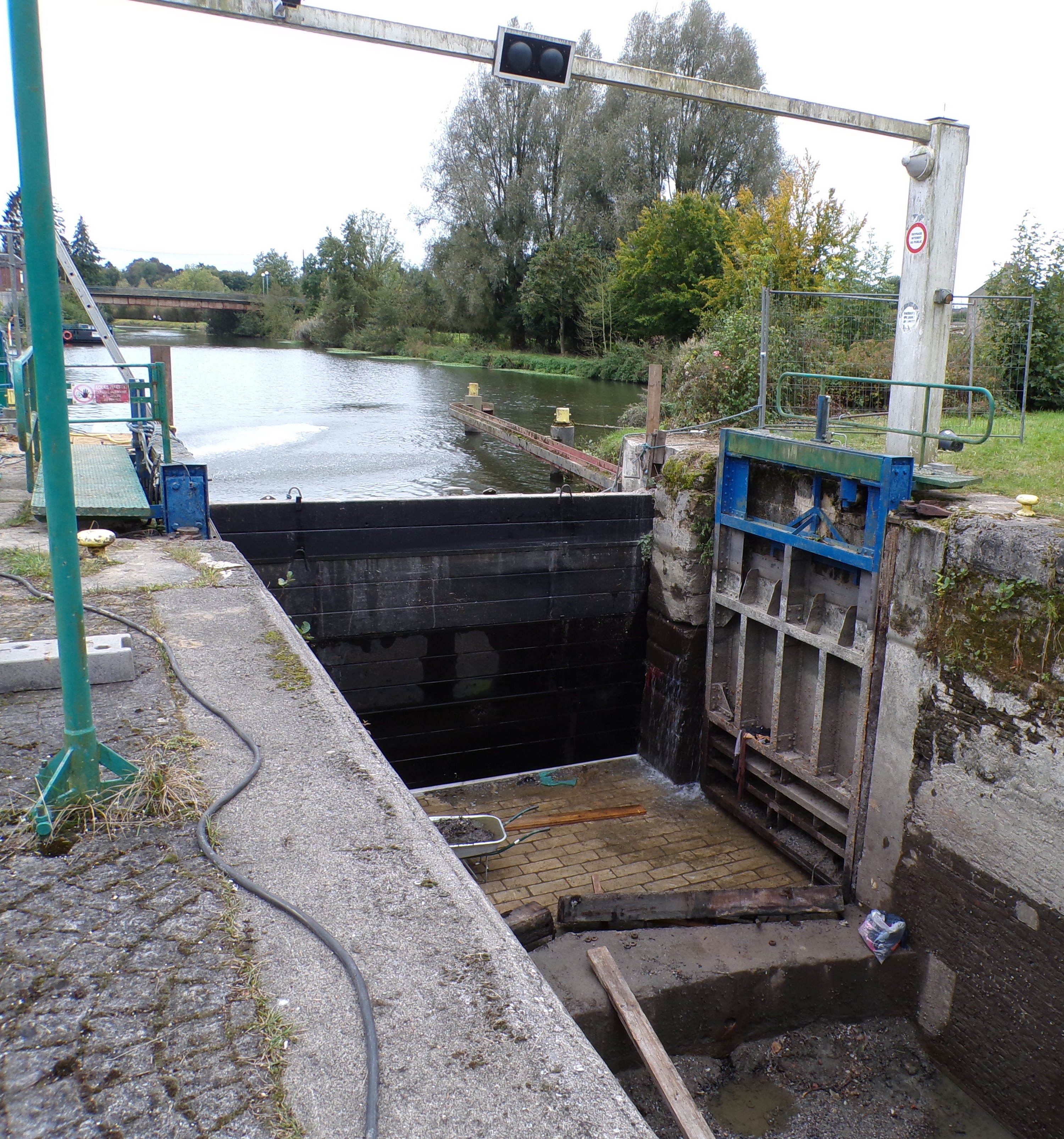 Sambre, travaux écluse de Quartes