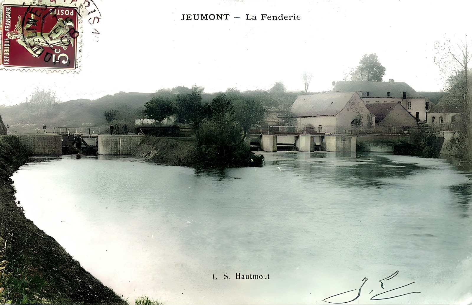 L'écluse de Marpent sur deux cartes postales.