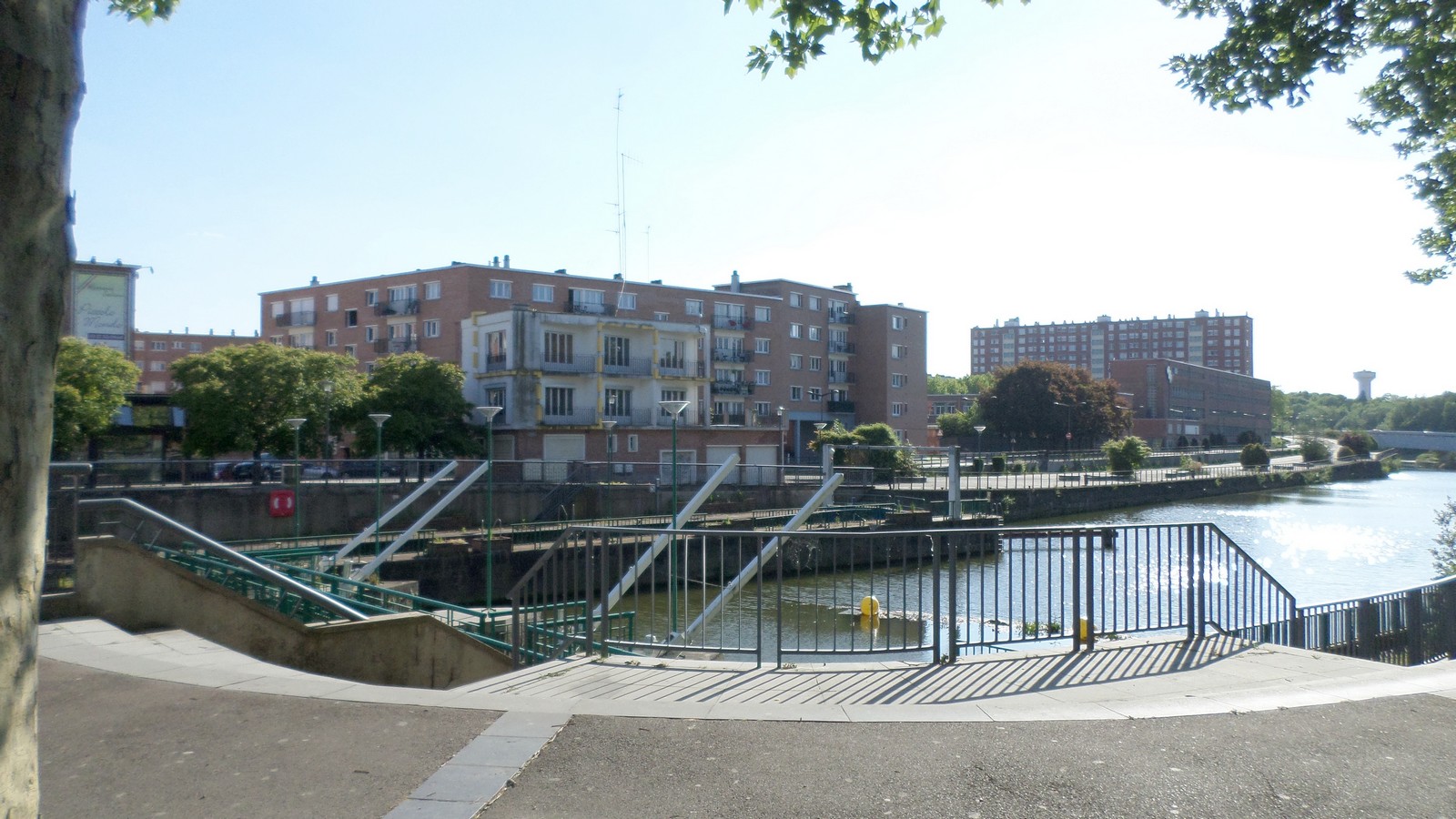 Ecluse de Maubeuge.