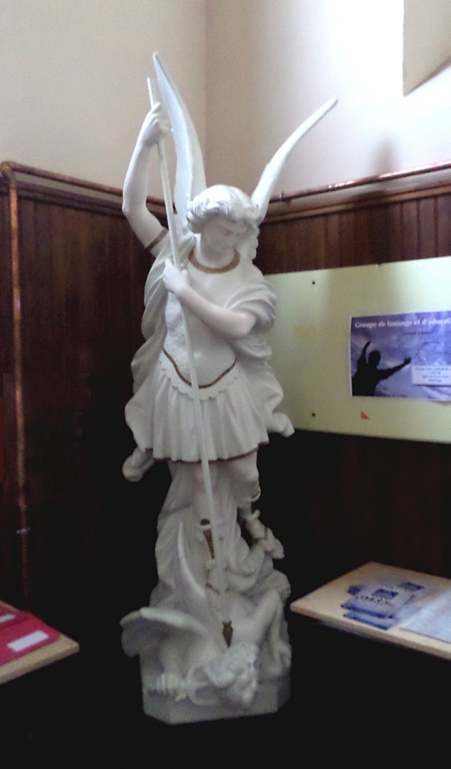 Eglise de Rousies, St Michel
