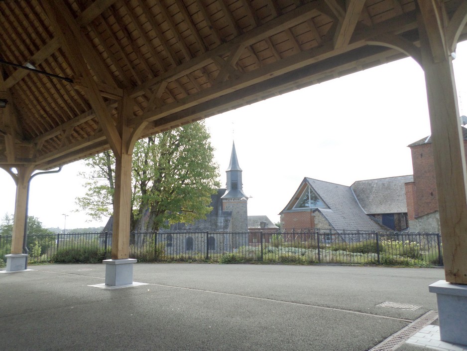 Sains-du-Nord: la halle couverte