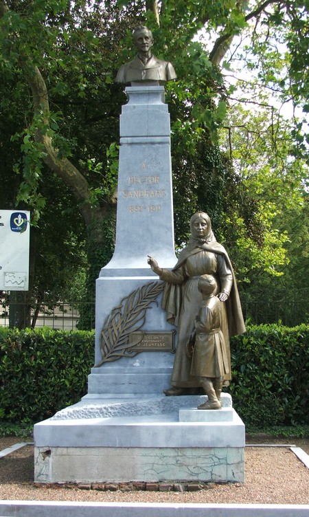 Sains du Nord, monument Sandrart