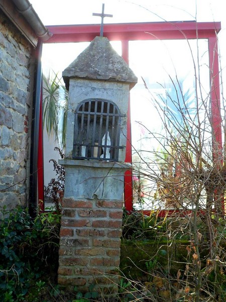 Oratoire situé au 41 Rue des Bodelez à Saint Aubin
