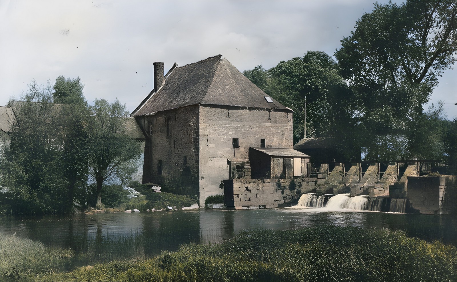 Le moulin de St Hilaire sur Helpe à Fuchaux.