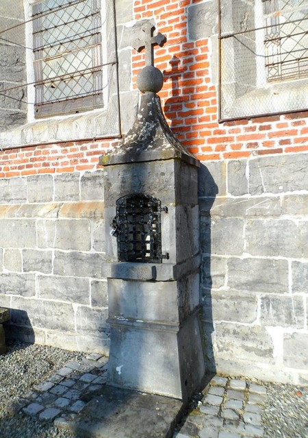 Oratoire à  St Hilaire sur Helpe