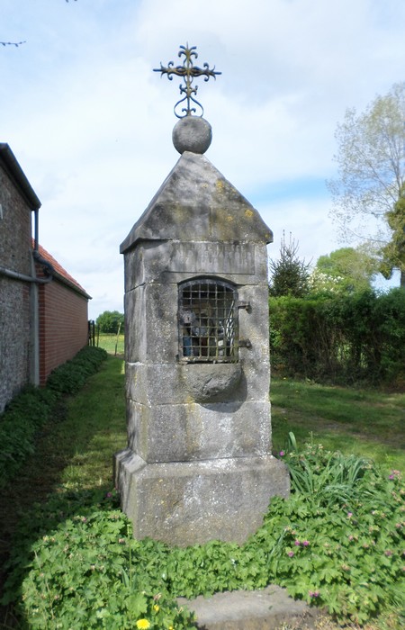 Oratoire à Saint Hilaire sur Helpe