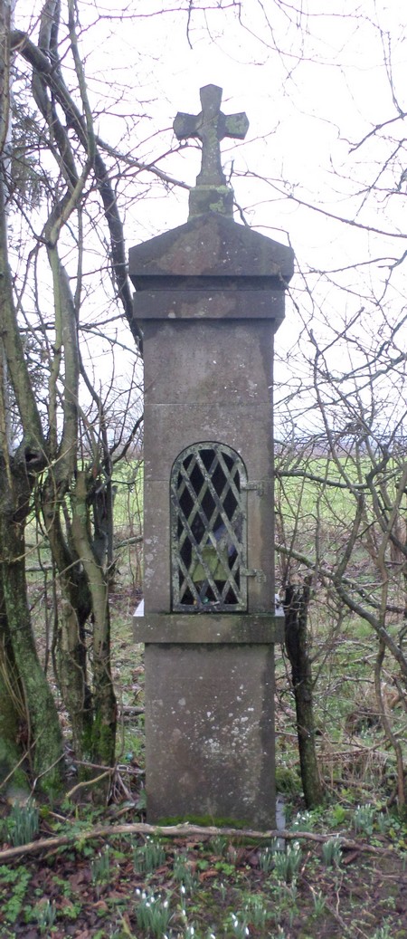 Oratoire à  St Hilaire sur Helpe