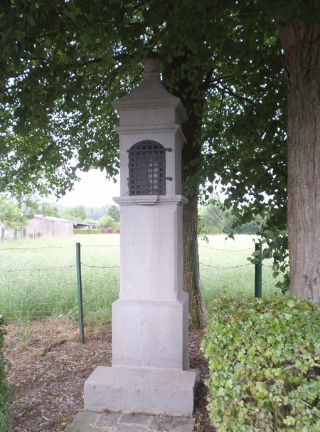 Saint Rémy Chaussée, oratoire