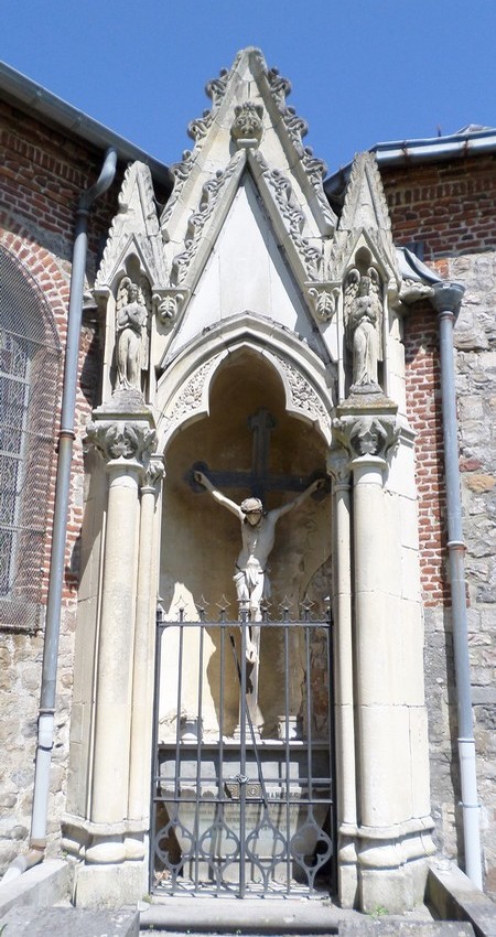 Tombe calvaire de Saint Waast la Vallée