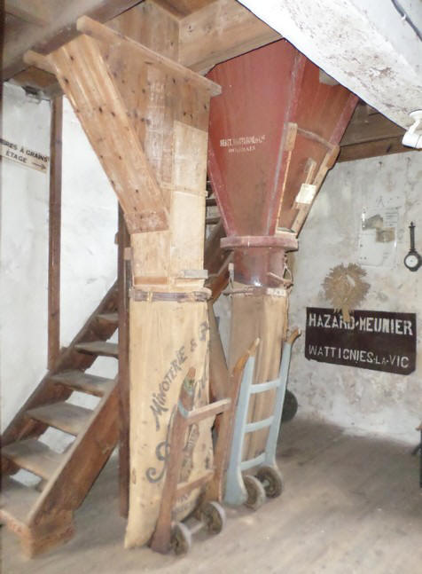 Moulin Delmotte à Sars Poteries
