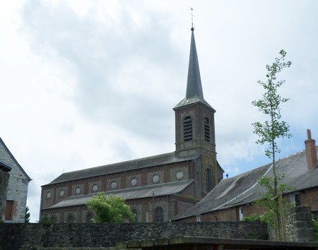 Eglise de Sars Poteries