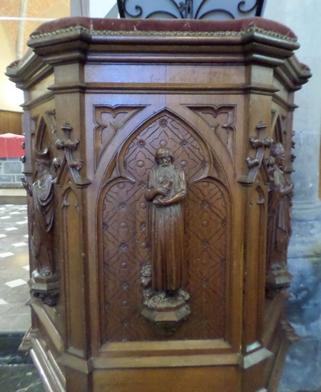 Eglise de Semeries, chaire