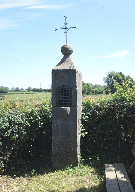 Oratoire à Semousies