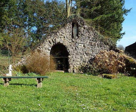 Grotte à  Solre le Château