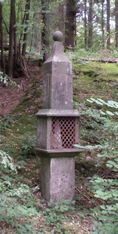 Oratoire à Solre le Château.