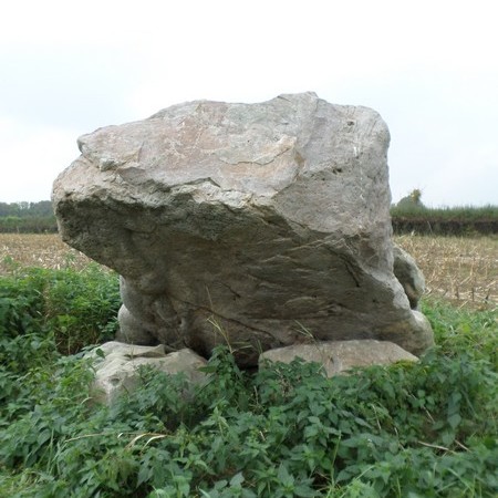 Pierres Martines  à  Solre le Château