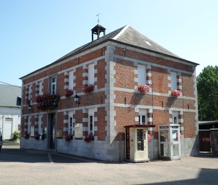 Mairie de Taisnières en Thiérache