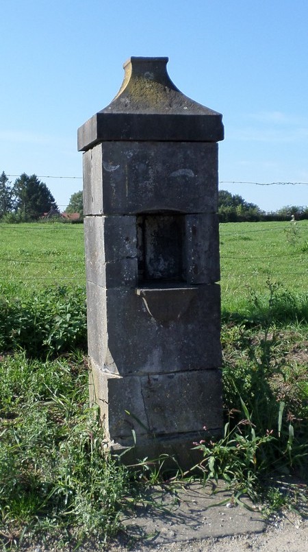 Oratoire à Taisnières en Thiérache