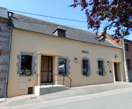Salle des fêtes de Taisnières en Thiérache