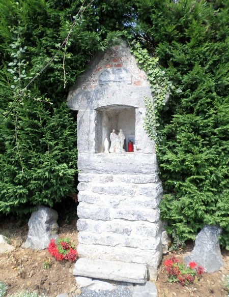 Taisnières sur Hon, oratoire