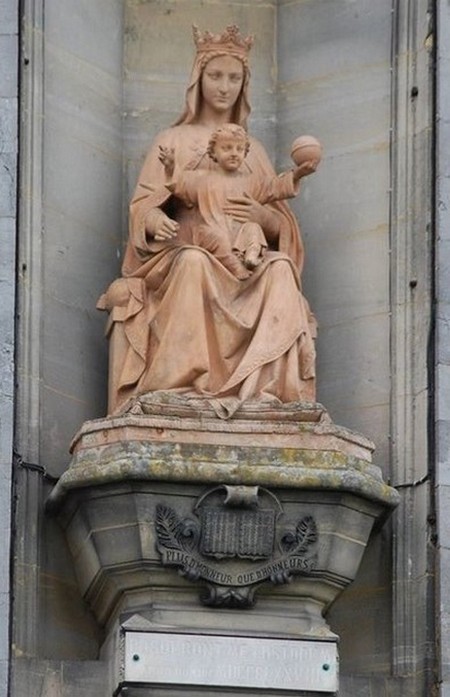 Le château de Mérode à Trélon.