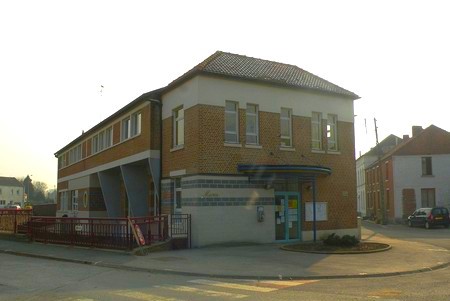 Vieux Reng, mairie