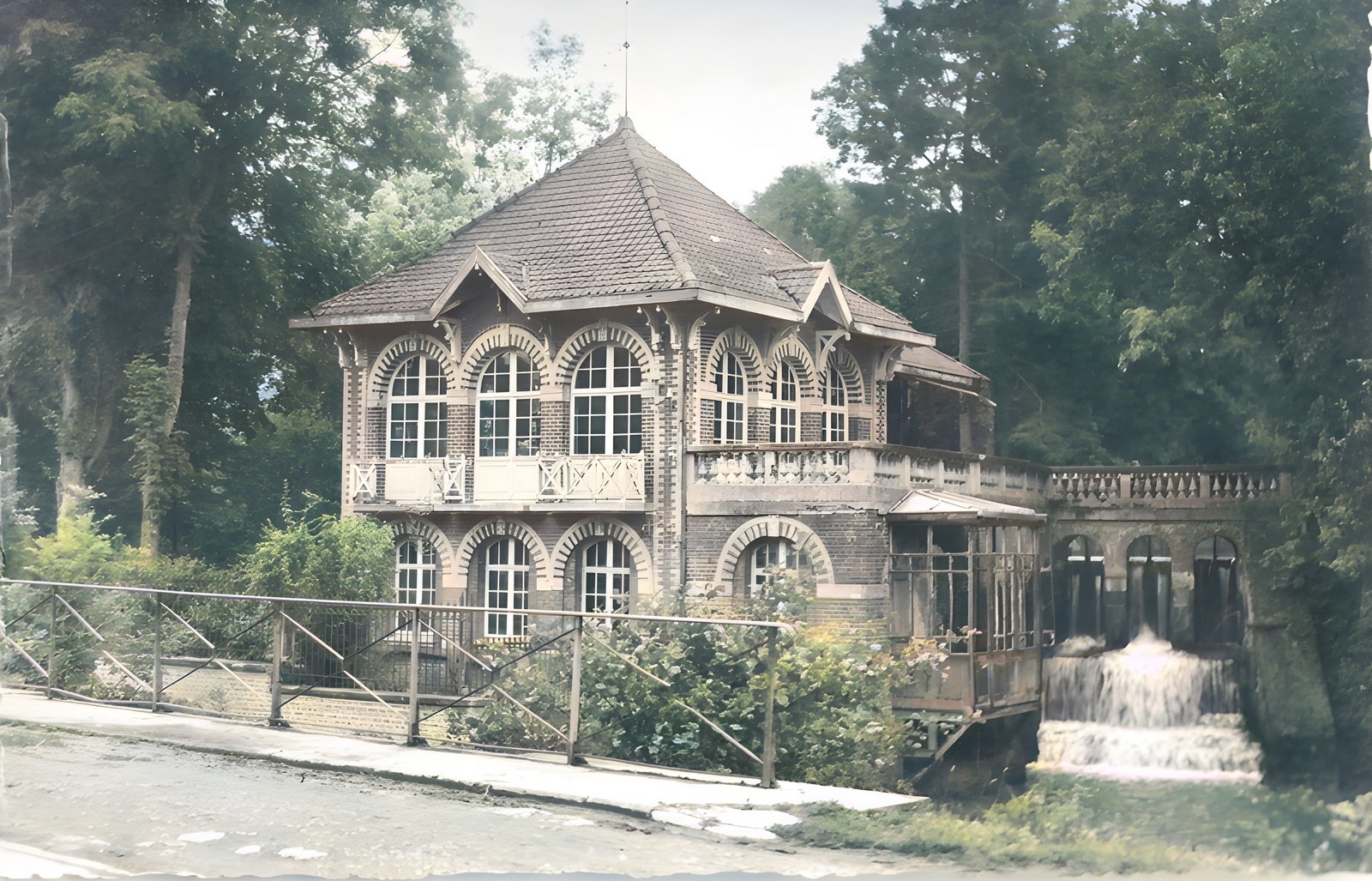 L'ancien moulin de Villers Pol.