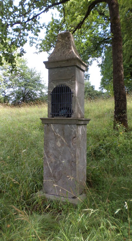 Oratoire à Wallers en Fagne