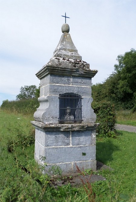 Oratoire à Wallers en Fagne