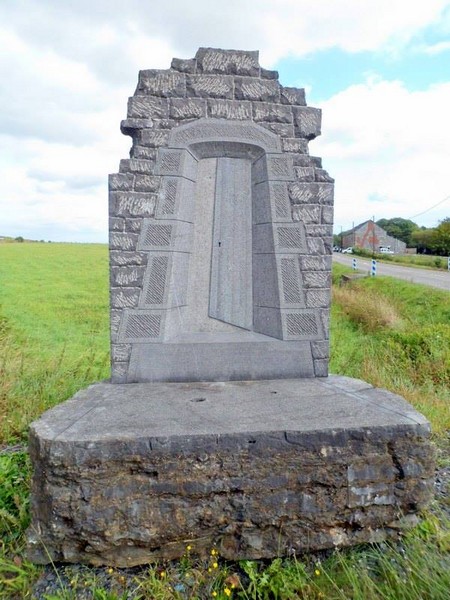Sculpture à Wallers en Fagne