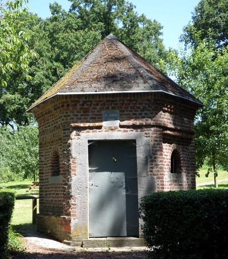 Chapelle St Roch à  Wargnies le Grand.