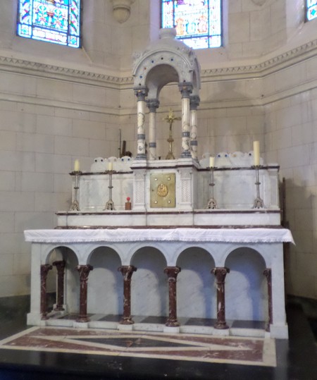 Eglise de Wargnies le Grand, autel