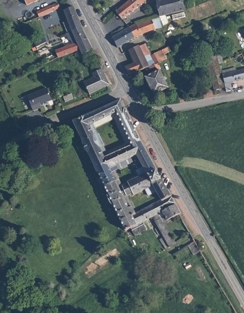 Wargnies le Petit, le couvent en vue satellite