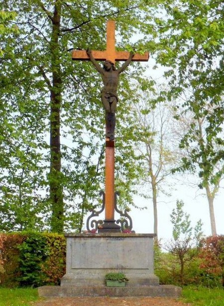 Wargnies le Petit, calvaire du Bon Dieu Noir.